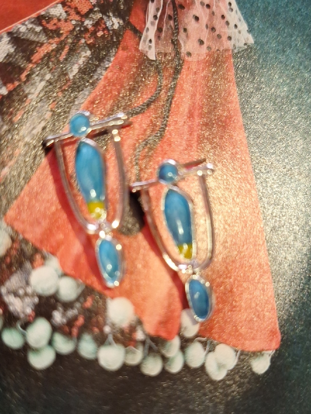 Blue Stone Drop Earrings - Unbranded Silver Tone